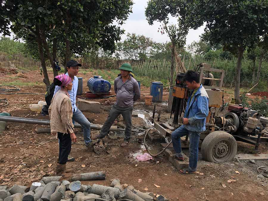 Việc khoan giếng của gia đình anh Đài đang bị đình chỉ. Ảnh: V.N