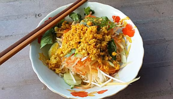 Món bún kèn dễ ăn, hấp dẫn nhiều thực khách khi đến miền Tây. Ảnh: Foody