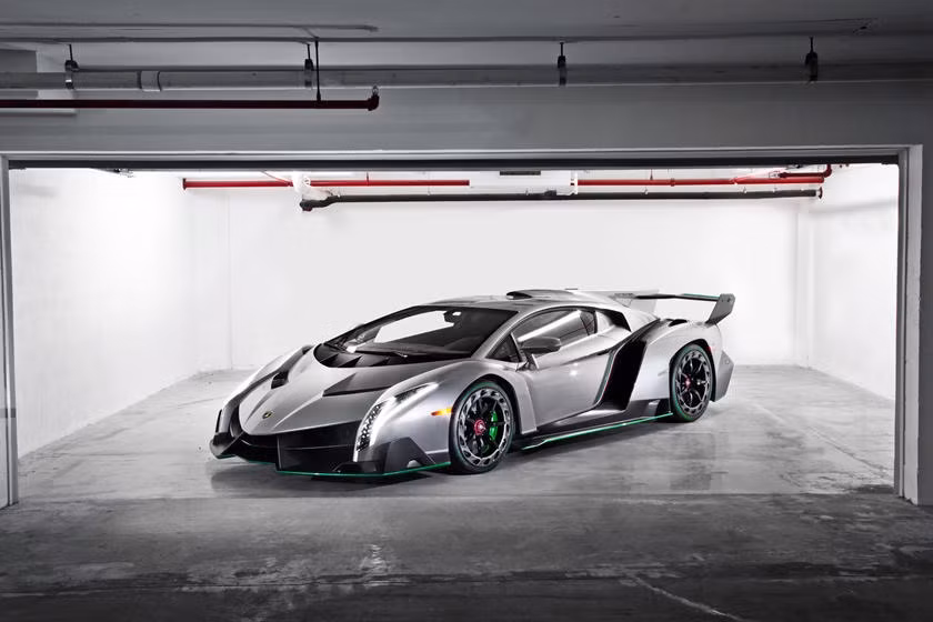  Mẫu Lamborghini Veneno bản giới hạn.