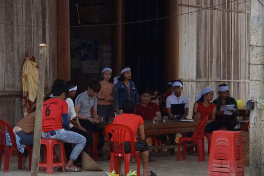 Gia đình lo hậu sự cho anh Trần Văn Lợi