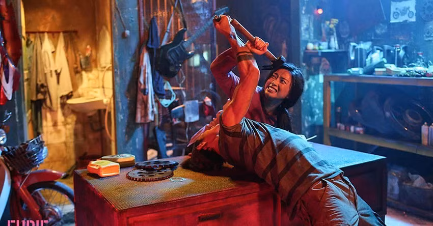 “Hai Phượng” khiến khán giả mãn nhãn bởi những pha hành động. 