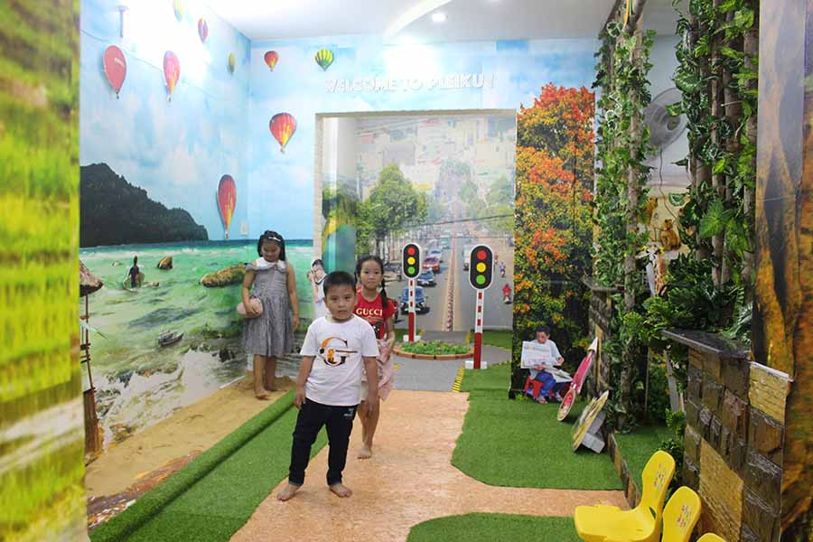 2giang24-3 Mô hình học tập dành cho trẻ từ 2,5-8 tuổi được thiết kế rất sinh động, gần gũi. Ảnh: Nguyễn Giang