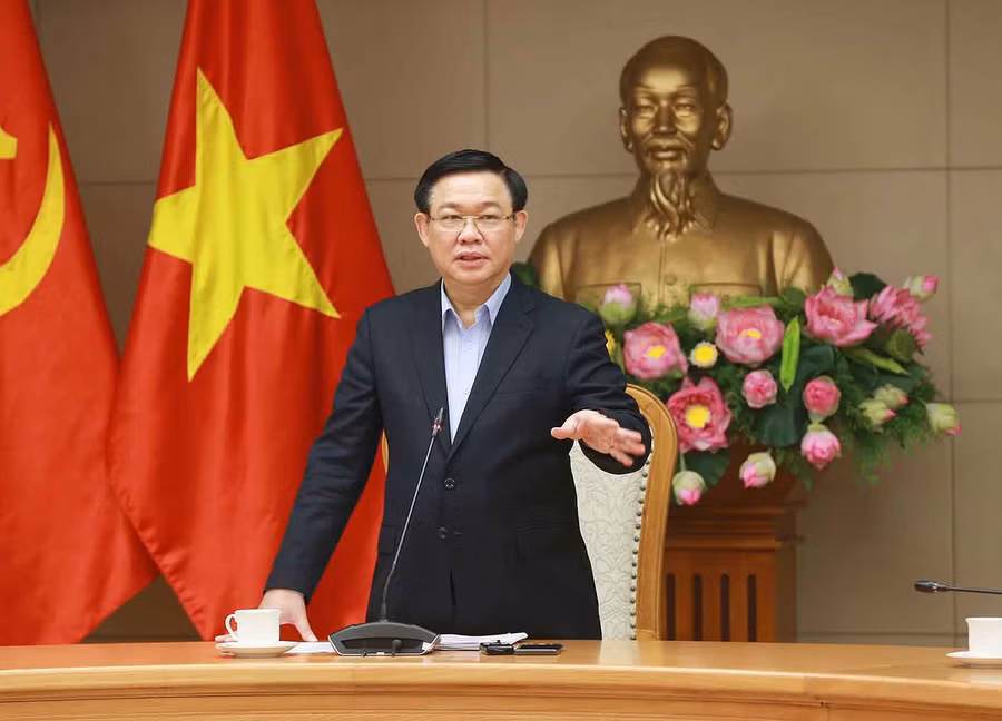 Phó Thủ tướng Vương Đình Huệ phát biểu chỉ đạo tại hội nghị. Ảnh: VGP/Thành Chung