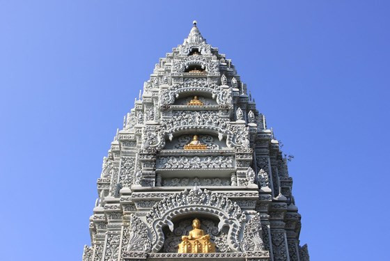  Phần đỉnh ngôi bảo tháp