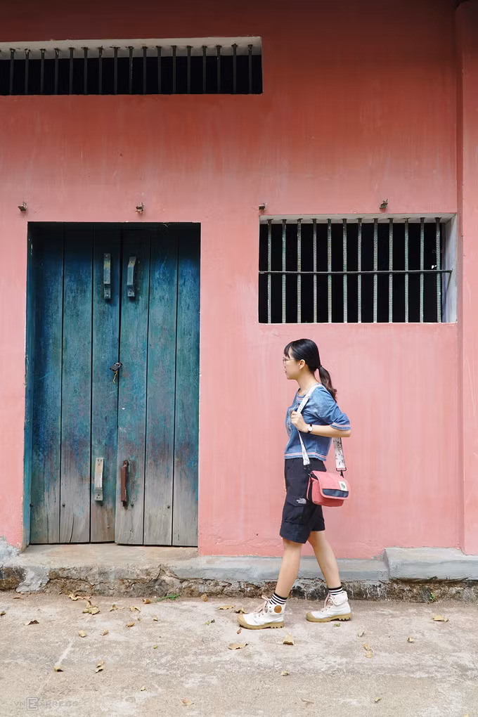 Hiện tại, đây là một trong những điểm tham quan dành cho du khách muốn tìm hiểu lịch sử khi có dịp đến thăm Gia Lai. Nhà lao mở cửa miễn phí. Hiện tại, đây là một trong những điểm tham quan dành cho du khách muốn tìm hiểu lịch sử khi có dịp đến thăm Gia Lai. Nhà lao mở cửa miễn phí.