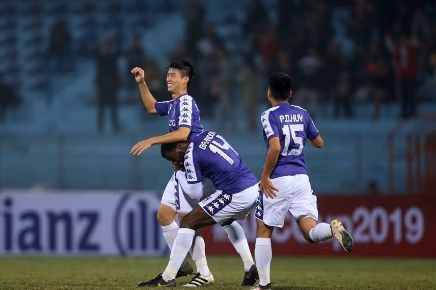  Duy Mạnh được AFC công nhận là chủ nhân của danh hiệu bàn thắng đẹp nhất vòng 1 AFC Cup 2019. Ảnh: T.L