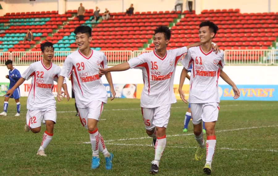 U19 HA.GL đã bước vào bán kết với vị trí thứ 2. Ảnh: Văn Ngọc