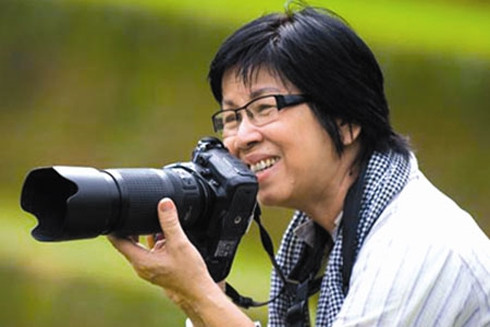 Nghệ sĩ nhiếp ảnh Đào Hoa Nữ.