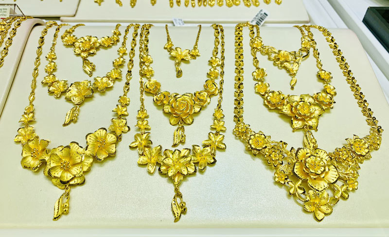 Giá vàng hôm nay: tăng mạnh.