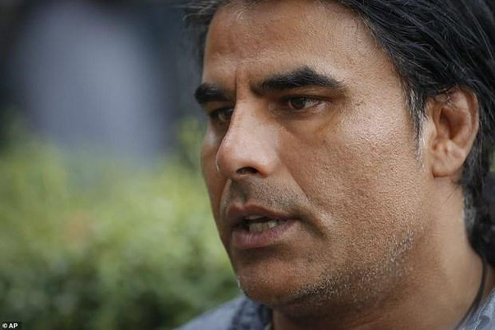Người đàn ông nói trên là Abdul Aziz, 48 tuổi. (Nguồn: dailymail.co.uk)