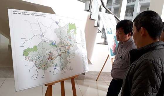 Người dân Đà Lạt quan tâm đến quy hoạch phát triển tỉnh Lâm Đồng Người dân Đà Lạt quan tâm đến quy hoạch phát triển tỉnh Lâm Đồng