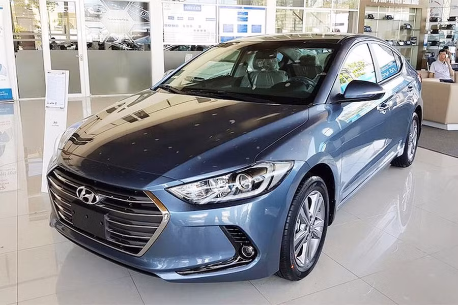  Tại một số đại lý, mẫu Hyundai Elantra giảm giá nhẹ trong tháng 3