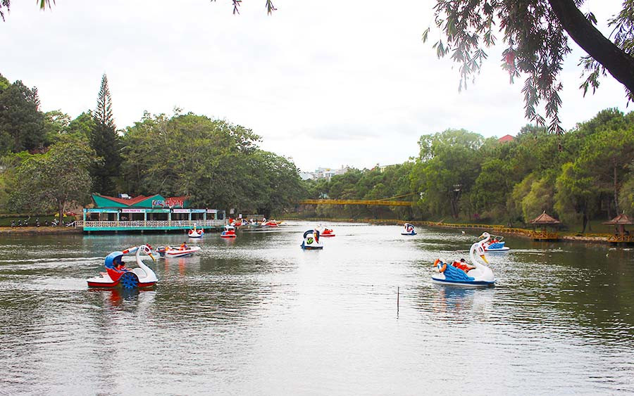 Đảm bảo các điều kiện để nhân dân đón Tết. (Ảnh internet) Đảm bảo các điều kiện để nhân dân đón Tết. Ảnh: Hồng Thi