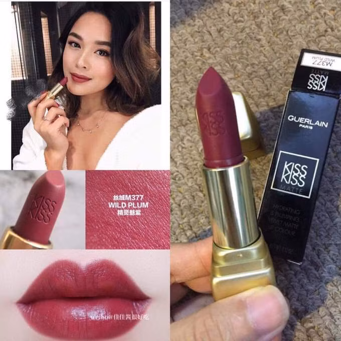 Bạn cũng có thể làm mới bản thân với gam đỏ mận quyến rũ. Màu son M377 Wild Plum của Guerlain khá phù hợp với nước da phụ nữ châu Á cùng độ bám màu được đánh giá cao. 