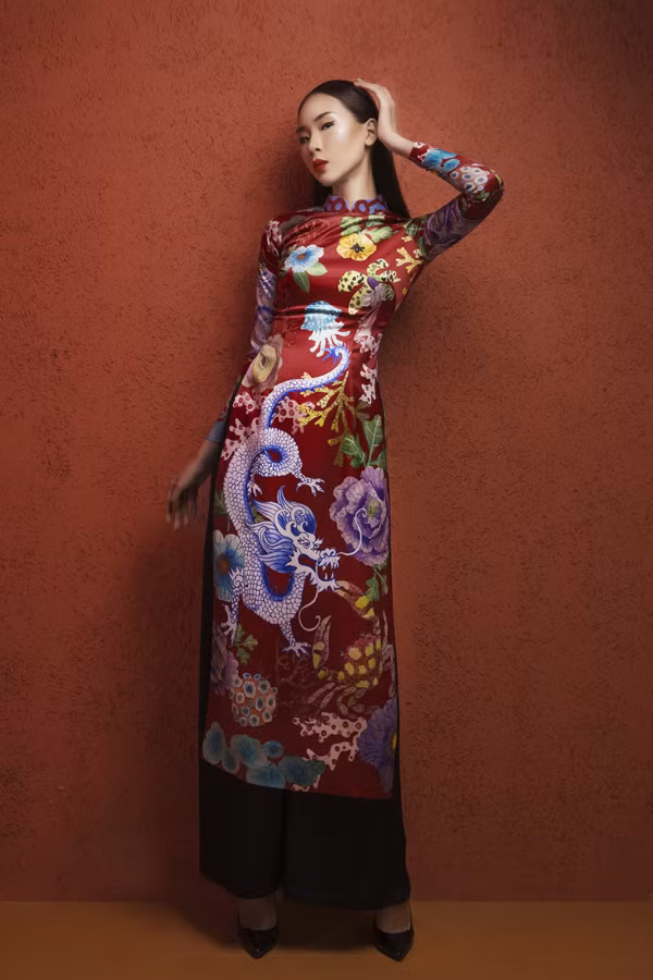 NTK Hà Linh Thư đã mất gần 2 tháng để lên ý tưởng và thực hiện bộ sưu tập áo dài Tết.