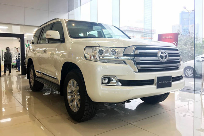  Toyota Land Cruiser 2019 sở hữu thiết kế truyền thống, ít thay đổi