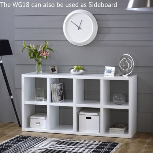 Kệ sách đơn giản có thể kê sát tường. Kệ sách đơn giản có thể kê sát tường.