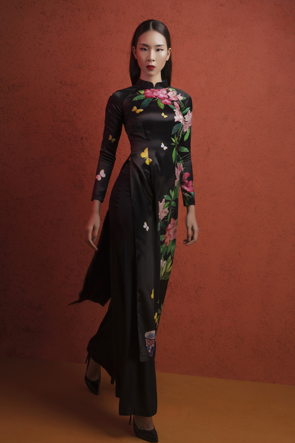 Bộ ảnh được thực hiện với sự hỗ trợ của stylist Hoàng Anh Nguyễn, make-up Sơn Tùng, model Đông Hạ.  Bộ ảnh được thực hiện với sự hỗ trợ của stylist Hoàng Anh Nguyễn, make-up Sơn Tùng, model Đông Hạ.