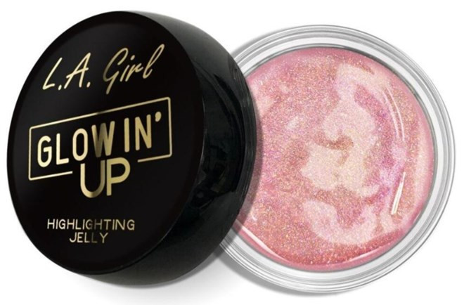 L.A. Girl Glowin' Up Highlighting Jelly: Sản phẩm mang lại vẻ căng mọng cho làn da nhờ kết cấu dạng thạch gốc nước ẩm mượt. Bảng màu 8 tông đa dạng phục vụ mọi sắc độ da.