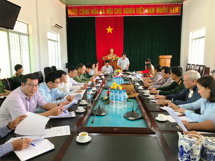 Quang cảnh cuộc họp. Ảnh: Trần Dung Quang cảnh cuộc họp. Ảnh: Trần Dung