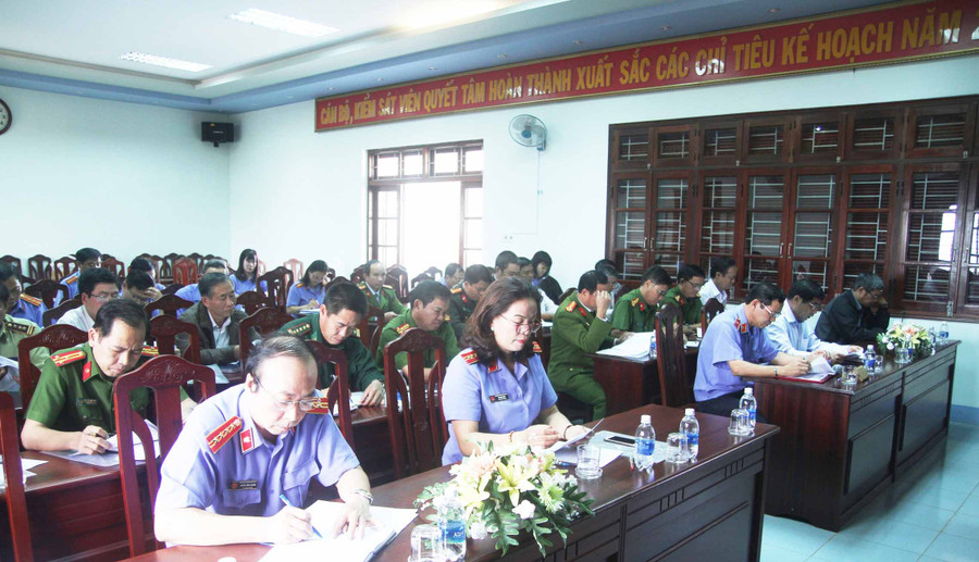 Các đại biểu đã tham gia thảo luận nhiều vấn đề trong công tác phối hợp liên ngành. Ảnh: Văn Ngọc