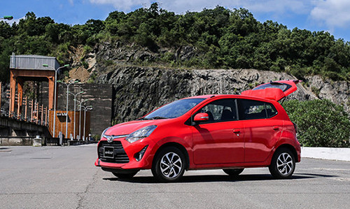 Toyota Wigo tạo nên cuộc đua tam mã ở phân khúc hatchback cỡ nhỏ.