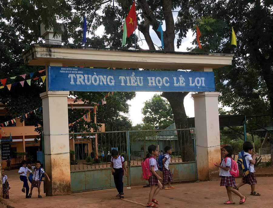  Trường Tiểu học Lê Lợi bị lấn chiếm đất. Ảnh: Nguyễn Tú