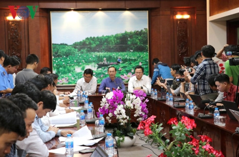  Buổi họp khẩn thông tin công tác khắc phục hậu quả và tổng thể diễn biến về vụ thảm khốc này.