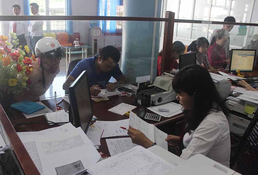  Ngân hàng Nhà nước khuyến khích phát triển mô hình ngân hàng lưu động ở những địa bàn vùng sâu, vùng xa, vùng khó khăn. Ảnh: S.C