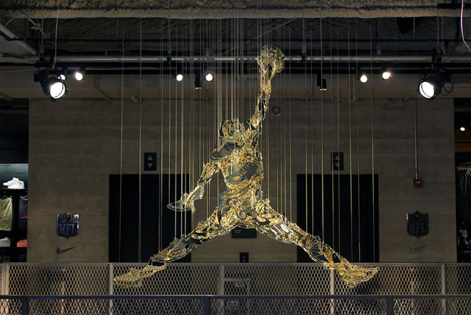 Thế nhưng nội dung thực sự của tác phẩm sắp đặt này là đây