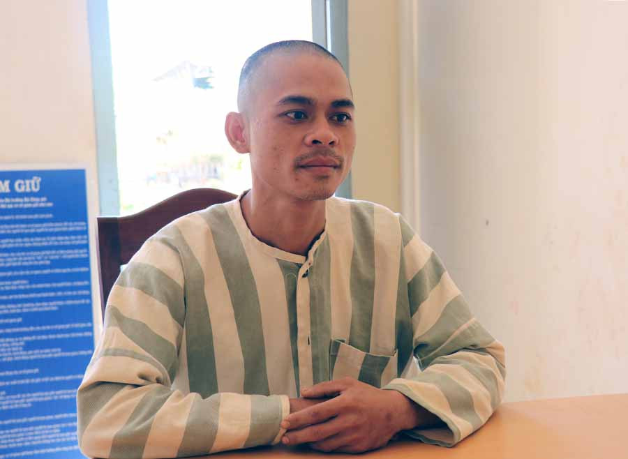  Đối tượng Đỗ Thế Hùng tại cơ quan Công an. Ảnh: V.N