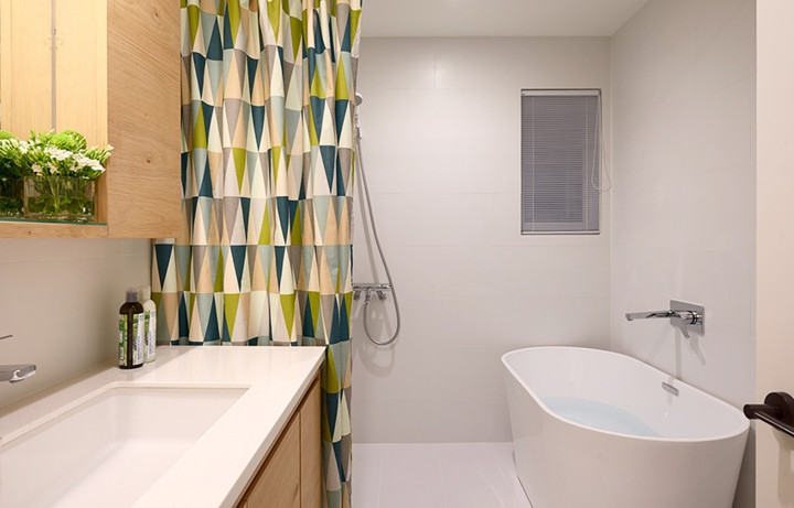  Phòng tắm rộng rãi và bố trí đơn giản thuận tiện thay đổi khi nhà có thêm em bé.