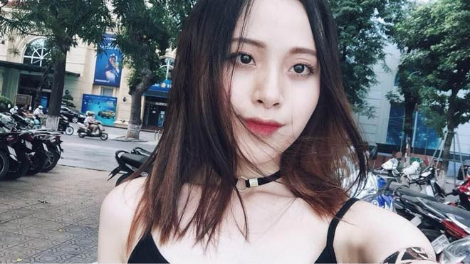 Trải qua môi trường đào tạo nghệ thuật chuyên nghiệp, cô có kinh nghiệm đứng trước máy quay, có khả năng trình diễn sân khấu, và cũng có sẵn một lượng fan ổn định. Đây là lợi thế của Linh Mai, là bước đệm vững chắc, giúp con đường thực hiện ước mơ của cô trở nên dễ dàng hơn.  Trải qua môi trường đào tạo nghệ thuật chuyên nghiệp, cô có kinh nghiệm đứng trước máy quay, có khả năng trình diễn sân khấu, và cũng có sẵn một lượng fan ổn định. Đây là lợi thế của Linh Mai, là bước đệm vững chắc, giúp con đường thực hiện ước mơ của cô trở nên dễ dàng hơn.