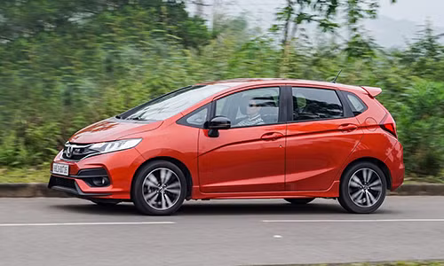  Honda Jazz chạy thử tại Hà Nội. 
