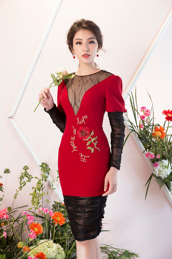 Bộ ảnh được thực hiện với sự hỗ trợ của nhiếp ảnh Lê Thiện Viễn, trang điểm Nguyễn Chánh Tín, người mẫu Thuỳ Tiên. Bộ ảnh được thực hiện với sự hỗ trợ của nhiếp ảnh Lê Thiện Viễn, trang điểm Nguyễn Chánh Tín, người mẫu Thuỳ Tiên.