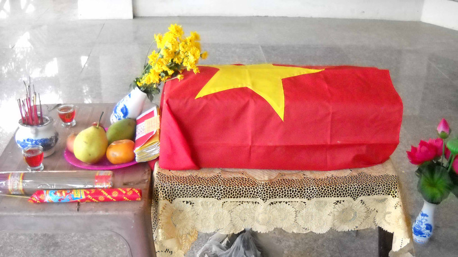 Hài cốt của liệt sĩ. Ảnh: Hoài Trần