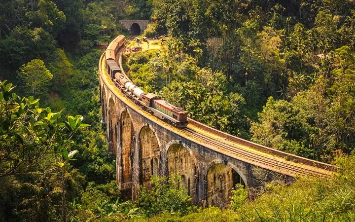 Công ty Du lịch Lonely Planet đã gọi Sri Lanka là điểm du lịch hàng đầu trong năm 2019, bởi quốc gia Nam Á này mang đến những trải nghiệm đa dạng cho du khách, với nền ẩm thực vô cùng hấp dẫn và ngành du lịch đang phát triển mạnh mẽ. Ảnh: Shutterstock.com