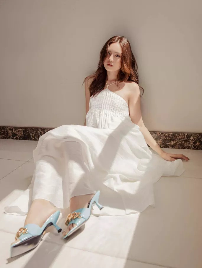 Lan Ngọc với phong cách quyến rũ, cuốn hút