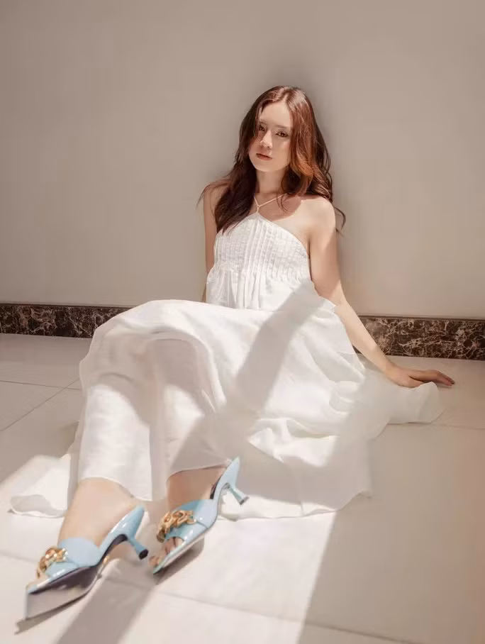 Lan Ngọc với phong cách quyến rũ, cuốn hút