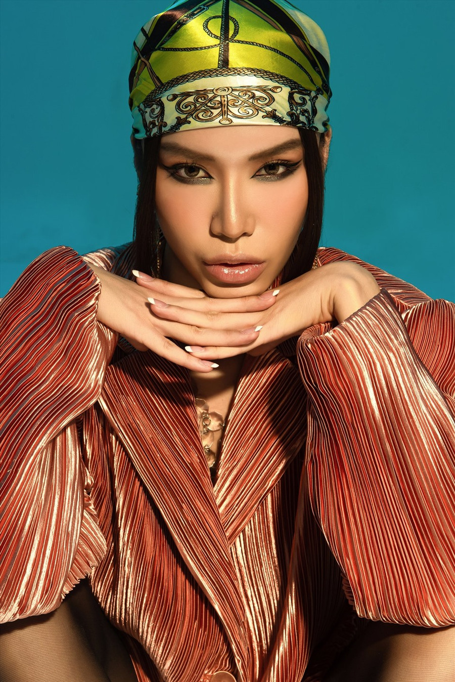 Với chiều cao 1m78 và số đo 87-59-93 chuẩn mực của mình, Minh Tú trở thành một trong những mỹ nhân có thân hình đẹp nhất của showbiz.