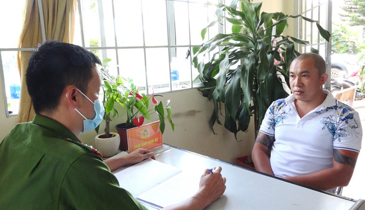 Thái Văn Trường tại cơ quan Công an. ẢNH: C.T.V.