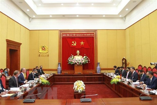 Bộ trưởng Bộ Công an Tô Lâm tiếp Bộ trưởng thứ nhất, Bộ trưởng Bộ Ngoại giao và Phát triển Liên hiệp Vương quốc Anh và Bắc Ireland Dominic Raab sang thăm chính thức Việt Nam. (Ảnh: TTXVN phát) Bộ trưởng Bộ Công an Tô Lâm tiếp Bộ trưởng thứ nhất, Bộ trưởng Bộ Ngoại giao và Phát triển Liên hiệp Vương quốc Anh và Bắc Ireland Dominic Raab sang thăm chính thức Việt Nam. (Ảnh: TTXVN phát)