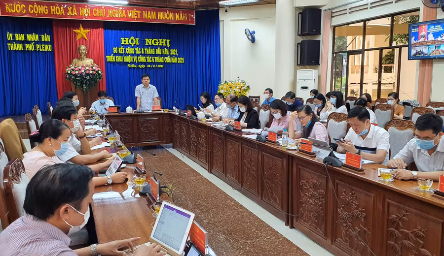 Quang cảnh hội nghị. Ảnh: Bá Bính