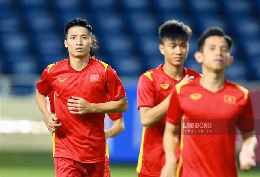 Đội tuyển Việt Nam sẽ không thay đổi hàng phòng ngự khi gặp Malaysia. Ảnh: Trung Thu Đội tuyển Việt Nam sẽ không thay đổi hàng phòng ngự khi gặp Malaysia. Ảnh: Trung Thu