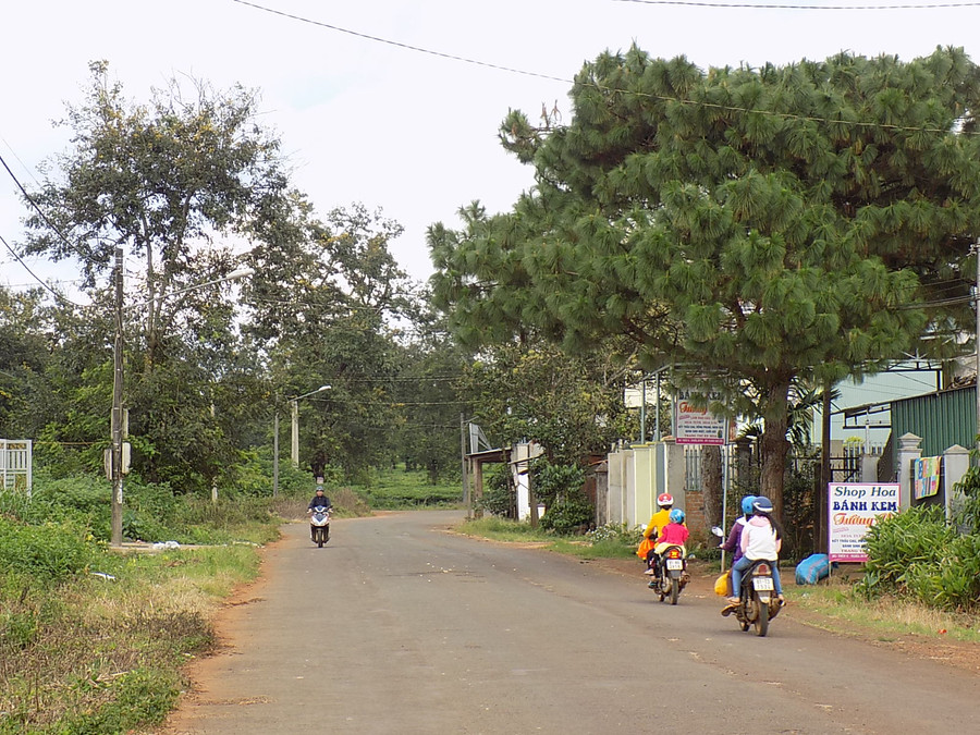 -Bộ mặt nông thôn ở huyện Chư Păh ngày càng khởi sắc.(4537)