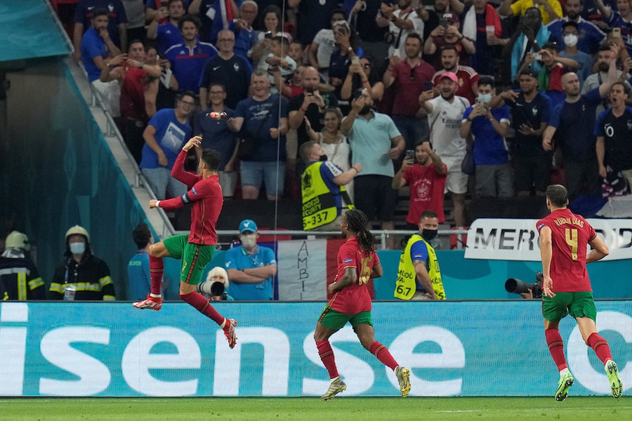 Tuyển Bồ Đào Nha đã đoạt vé sau loạt đấu kịch tính ở bảng F. Ảnh: AFP