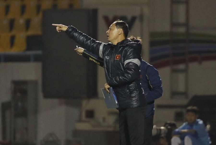 Trợ lý Kim Han-yoon. ẢNH: MINH TÚ