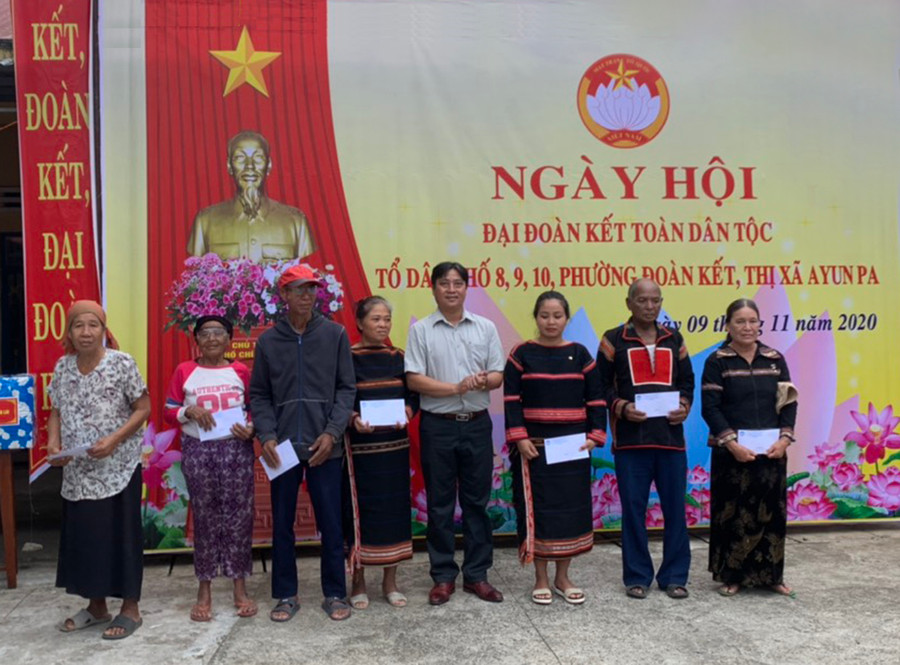 Nhờ mô hình kết nghĩa, đời sống của người dân buôn Ama Djương (phường Đoàn Kết, thị xã Ayun Pa) ngày càng cải thiện. Ảnh: Vũ Chi Nhờ mô hình kết nghĩa, đời sống của người dân buôn Ama Djương (phường Đoàn Kết) ngày càng cải thiện. Ảnh: Vũ Chi
