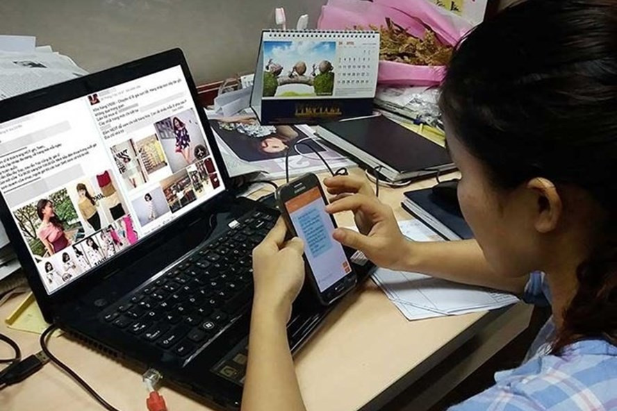  Nhiều nguy cơ bị lừa đảo đối với người tiêu dùng khi mua hàng online. Ảnh minh họa: Bùi Hạnh