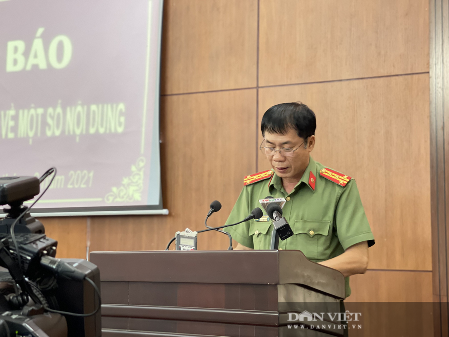 Đại tá Hồ Quang Thắng – Phó Giám đốc Công an tỉnh Đắk Nông tại buổi họp báo ngày 17/6 - Ảnh: Ngọc Giàu